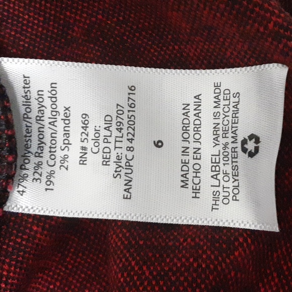 Time and tru women's red and black plaid dress pants or slacks. Size 6. Like new - Picture 7 of 8